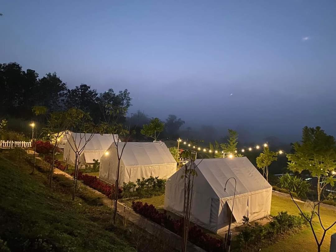 Lys I Dalen Resort&Camping Khao Kho Eksteriør billede